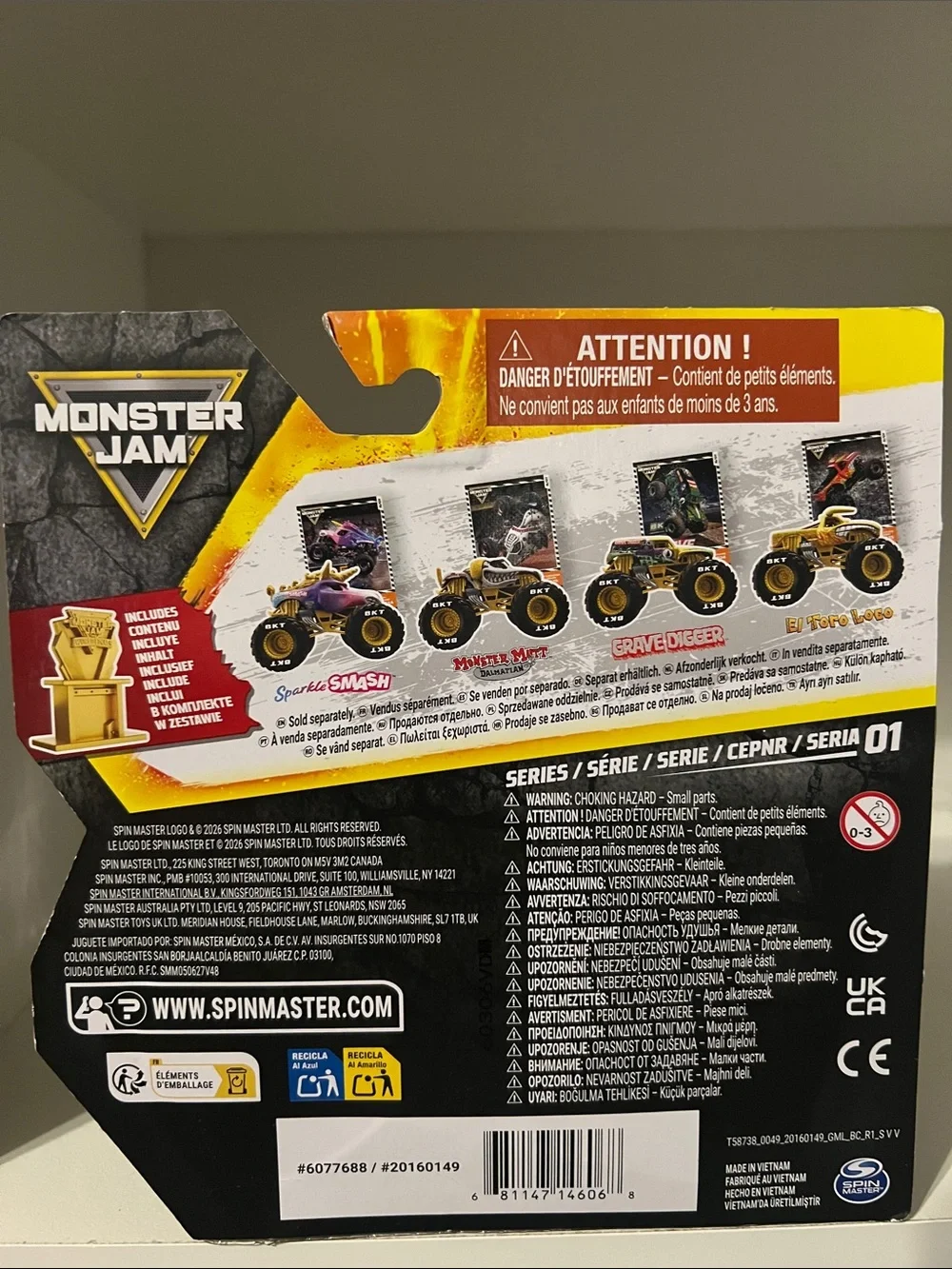 Monster Jam - Gold Trophy Card TRGX El Toro Loco 2026 Series 01 / 1:64 Scale